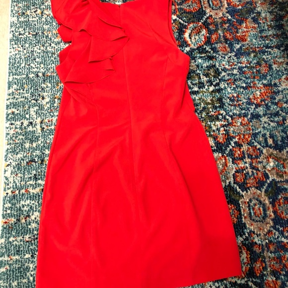 Red Dress - Picture 3 of 4